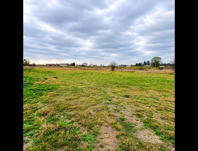 2,024M² VACANT LAND FOR SALE IN HENLEY ON KLIP